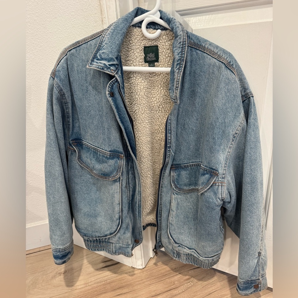 Wild Fable denim jacket size Small